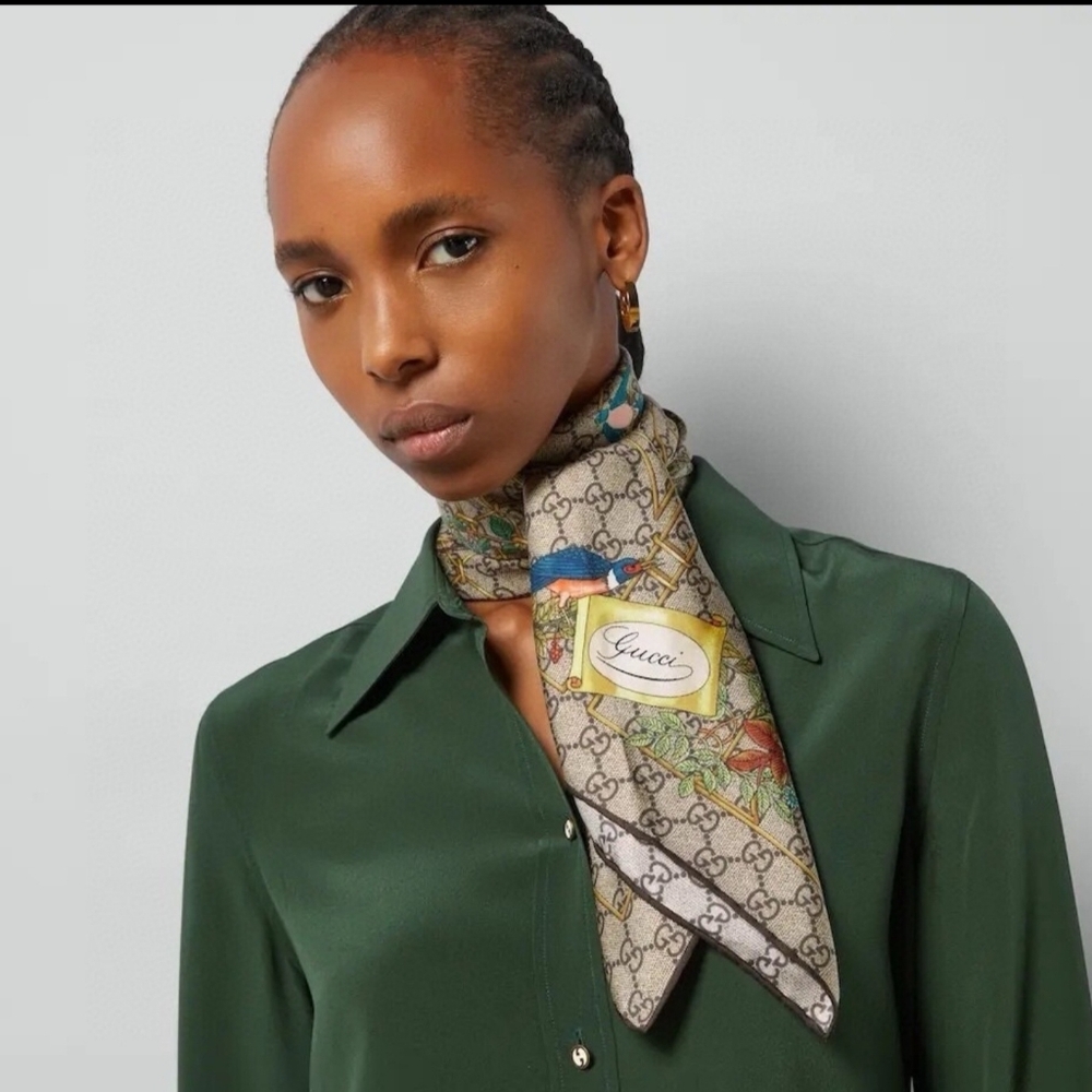 Floral Patterned Brown Scarf - Picture 2 of 13